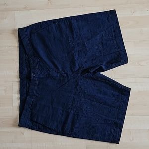 🏡 Moving sale  Price Firm NWOT CK shorts size 40